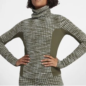 Nike Pro Plus Size HyperWarm✨